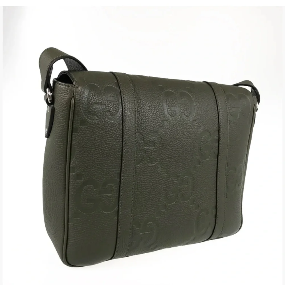 Green Jumbo GG Embossed Leather Medium Flap Messenger Bag used  photo shoot - Picture 6 of 10